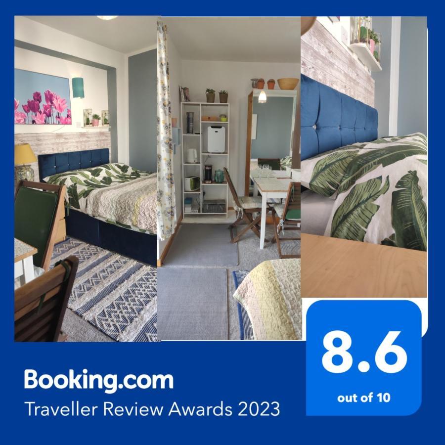 Joanna'S Studio , Key Locker By Whatsapp Own Entrance, Own Bathroom Youghal Exterior photo